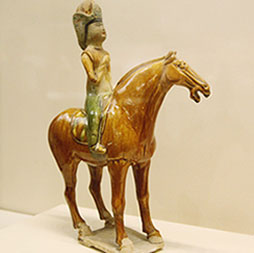 馬背上的“跑團(tuán)”：絲綢之路上的騎馬俑
