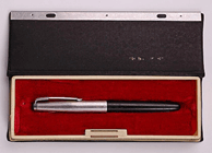 彭德懷同志使用過的金星鋼筆